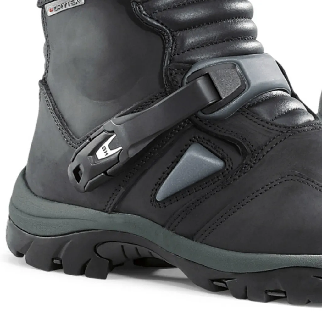 ADVENTURE LOW DRY - BLACK