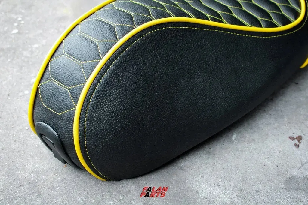Custom Seat Deluxe Audi RS Yellow | Vespa Sprint/ Primavera 50/125/150cc