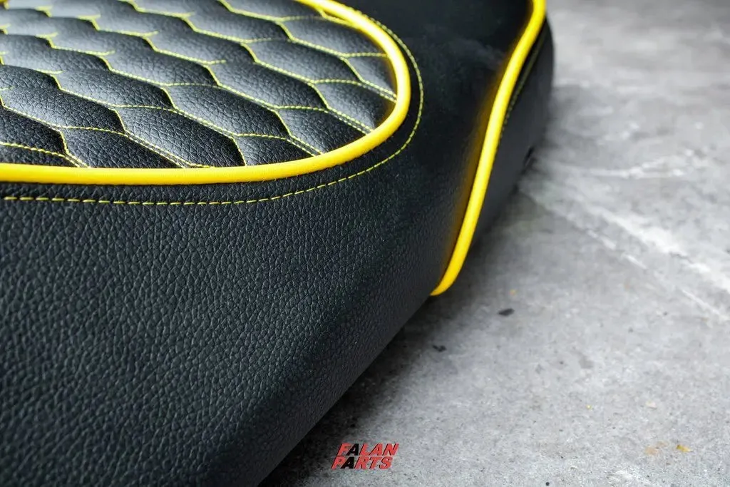 Custom Seat Deluxe Audi RS Yellow | Vespa Sprint/ Primavera 50/125/150cc