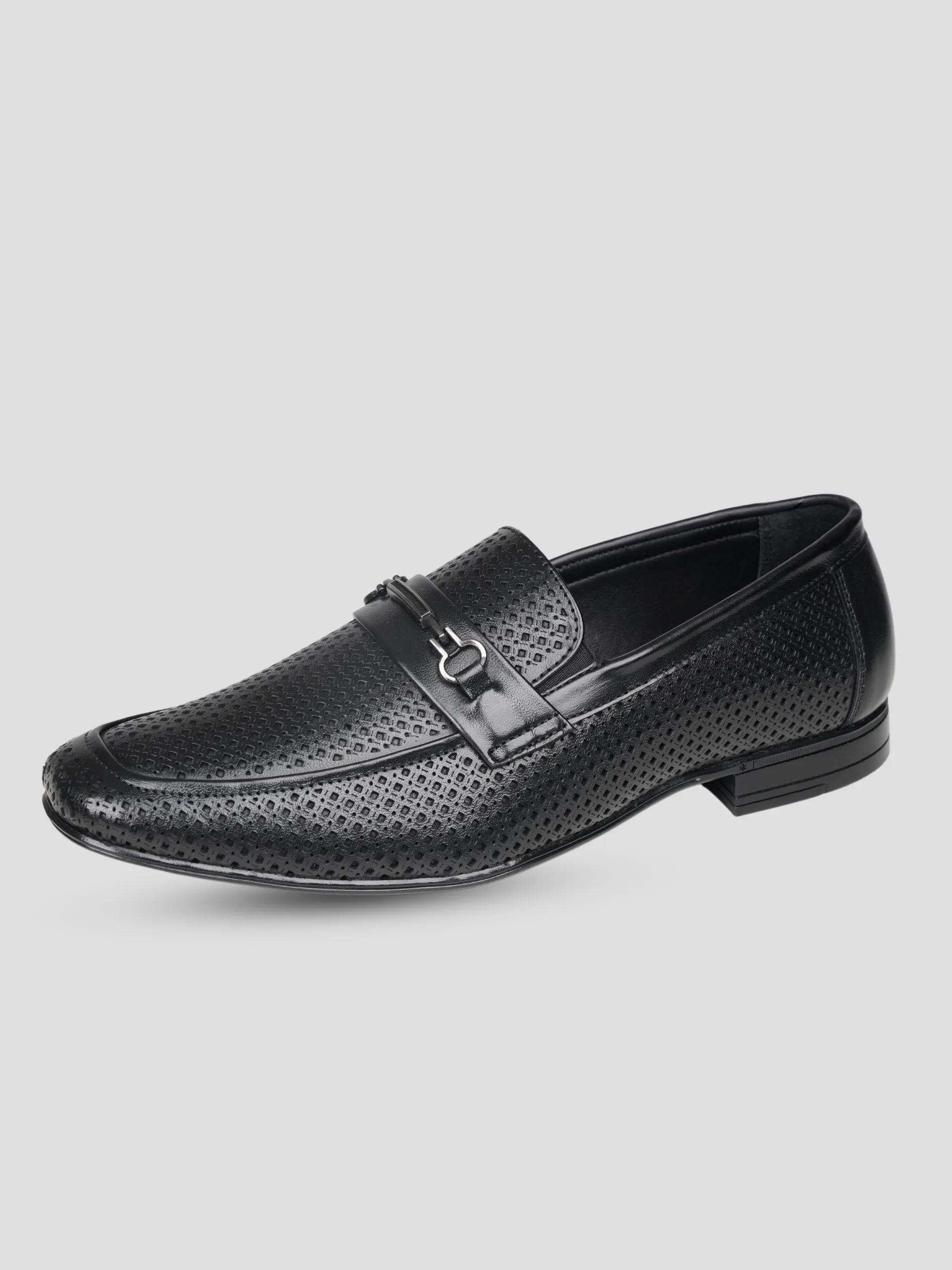 EZOK Men's Slip-On Leather Casual Shoes – Stylish & Comfortable