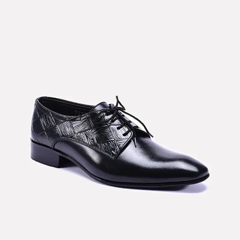 Fleck Black Textured Derby Shoes 0111098
