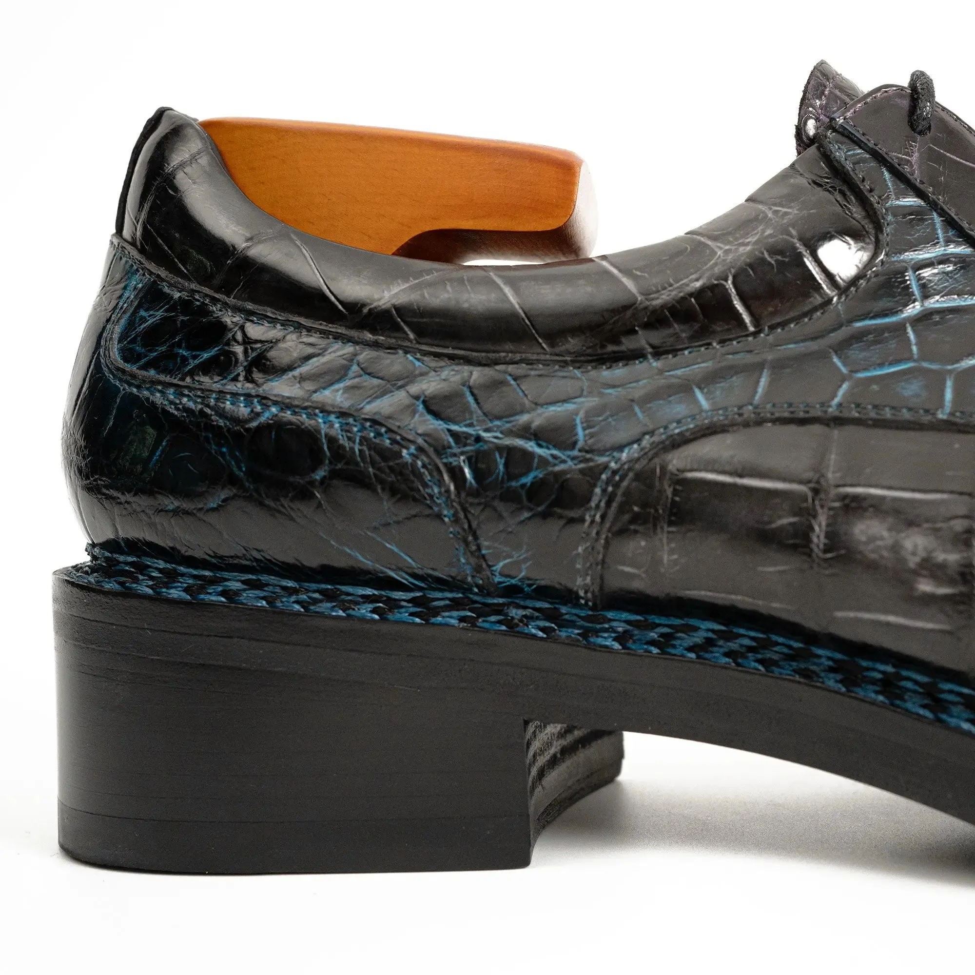 Handcrafted Nile Crocodile Derby Shoes – Norwegian Stitch
