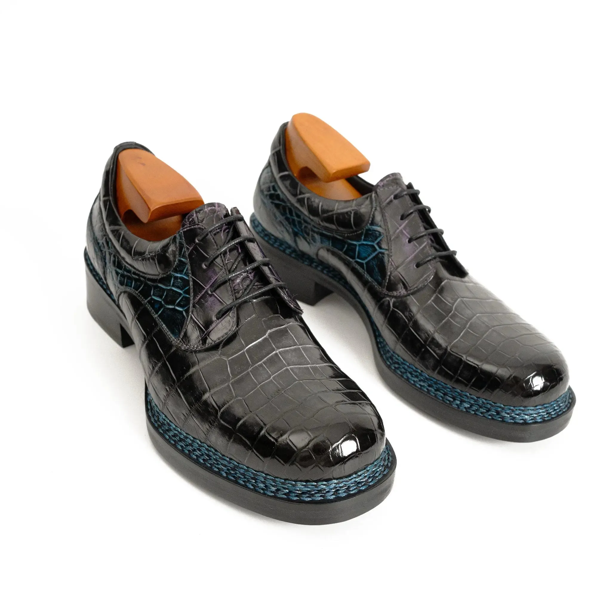 Handcrafted Nile Crocodile Derby Shoes – Norwegian Stitch