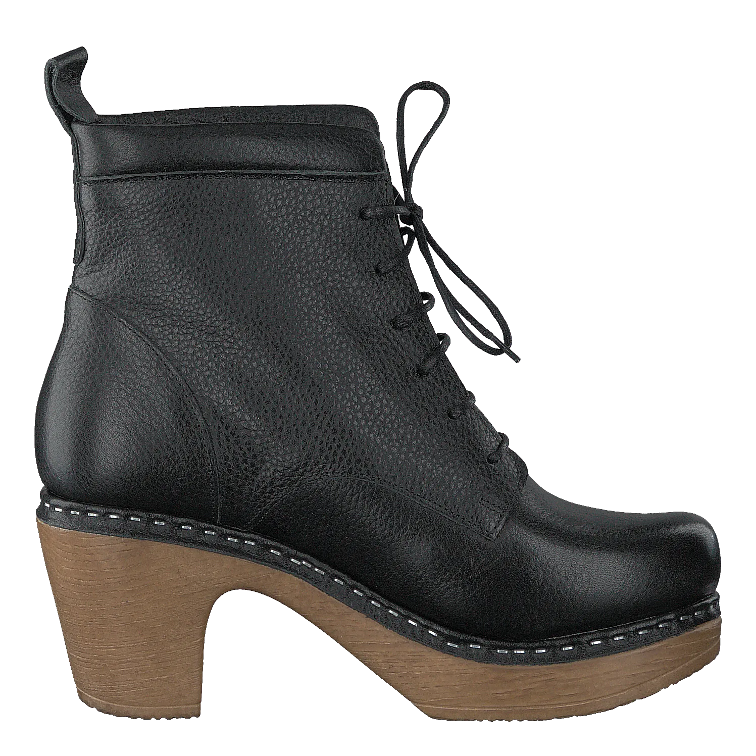 Majken Black