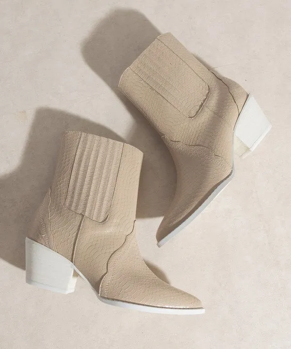 OASIS SOCIETY Dawn - Paneled Western Boots