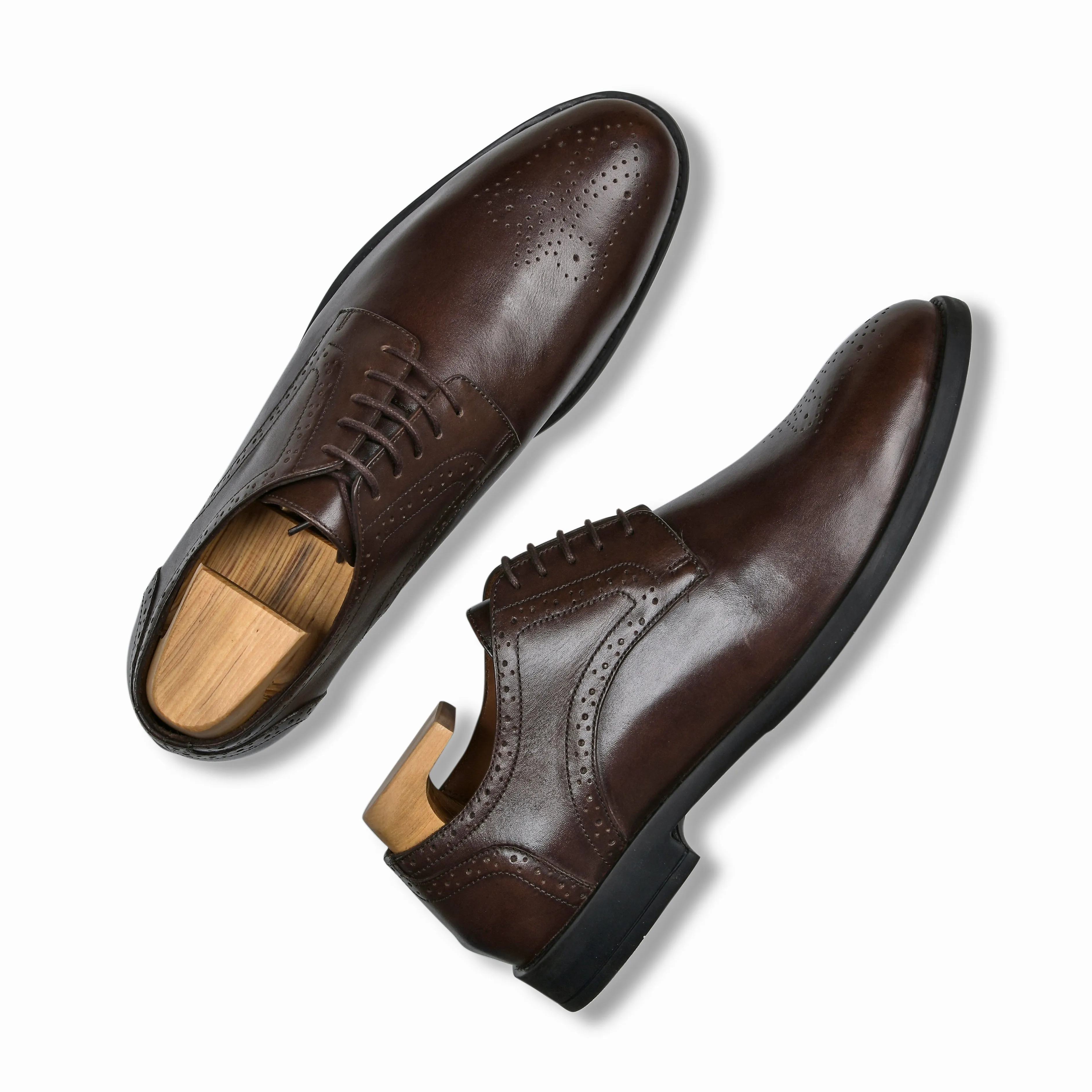 ROBERT | CHESTNUT BROWN
